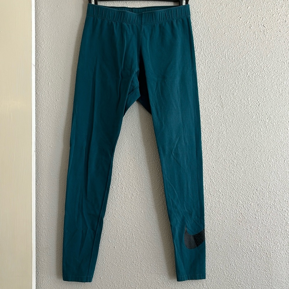 Nike leggings
